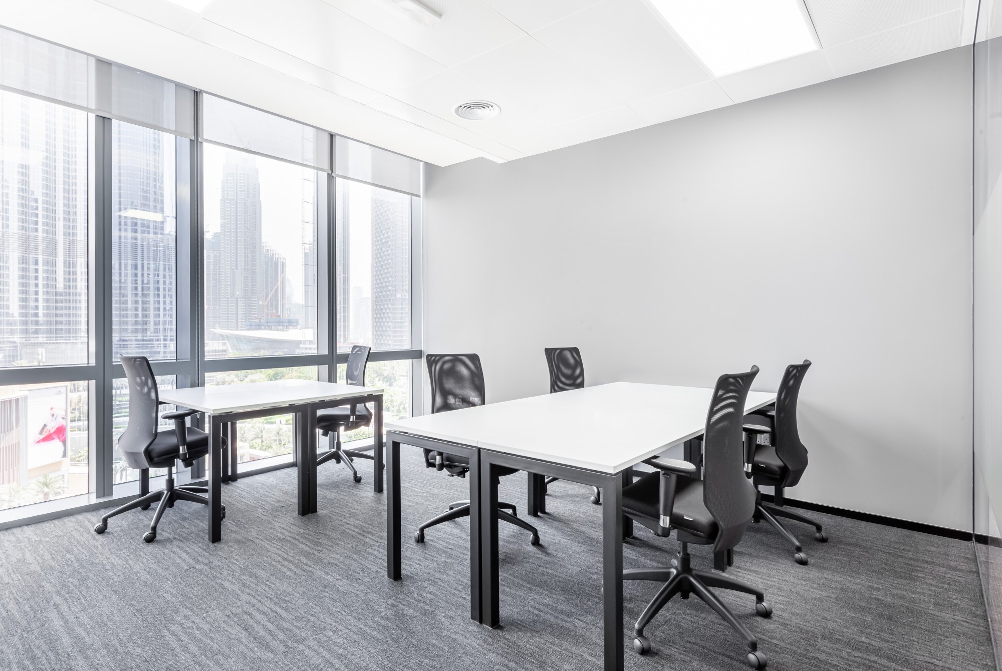 Office space for rent for 5 persons in Boulevard Plaza Tower 1 Abu Dhabi