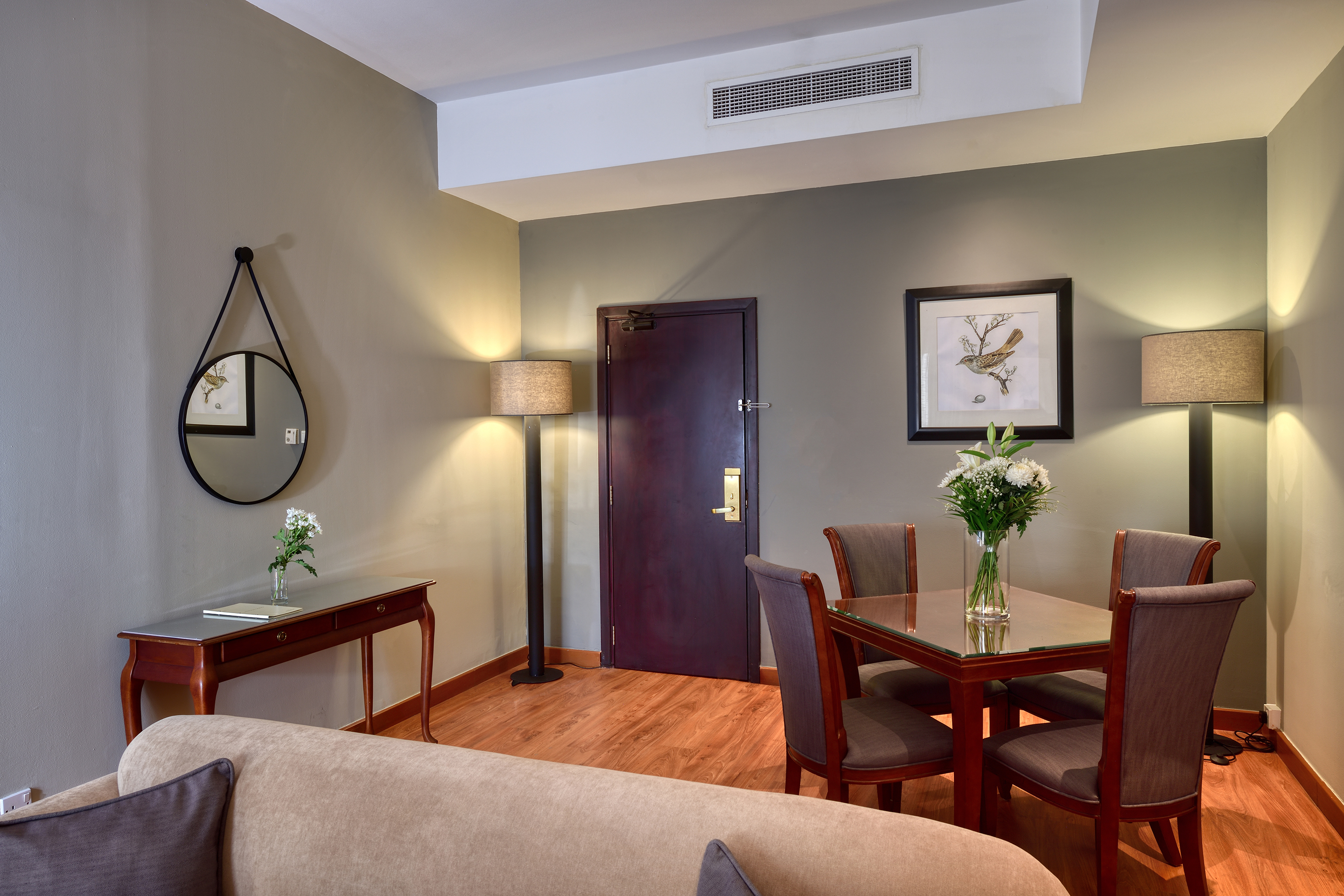 One Bedroom Apartment available including Dewa and 1 Car Parking/2 times Housekeeping Services