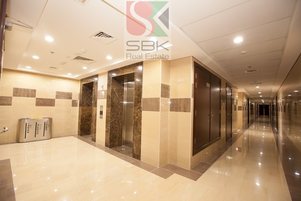Spacious 2 BHK available for rent in jvc