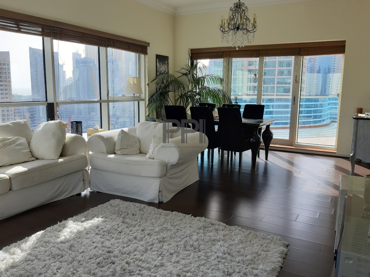 Luxurious Fully Furnished with beautiful marina view
