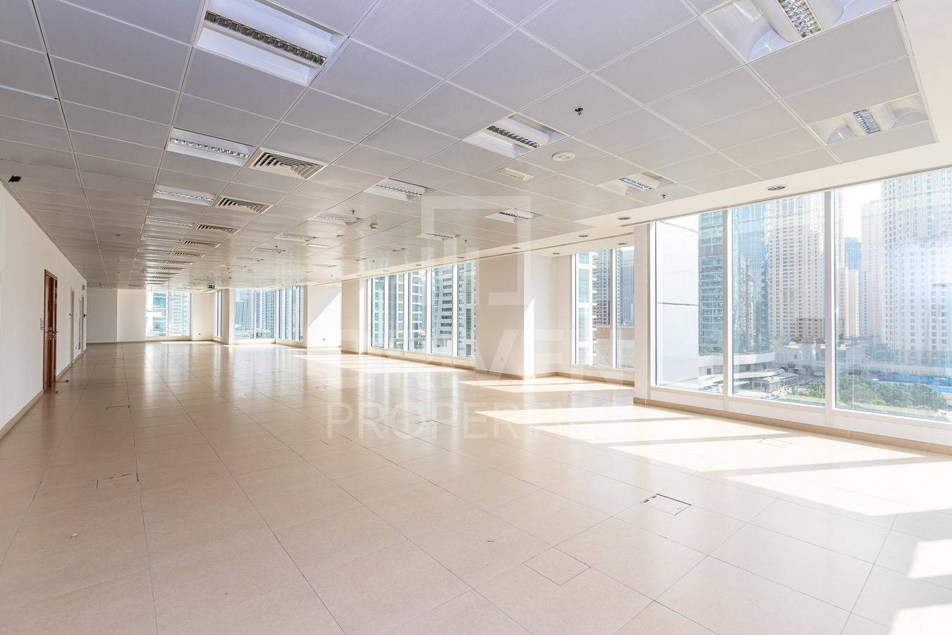 Full Floor and Fitted Office | Vacant Now
