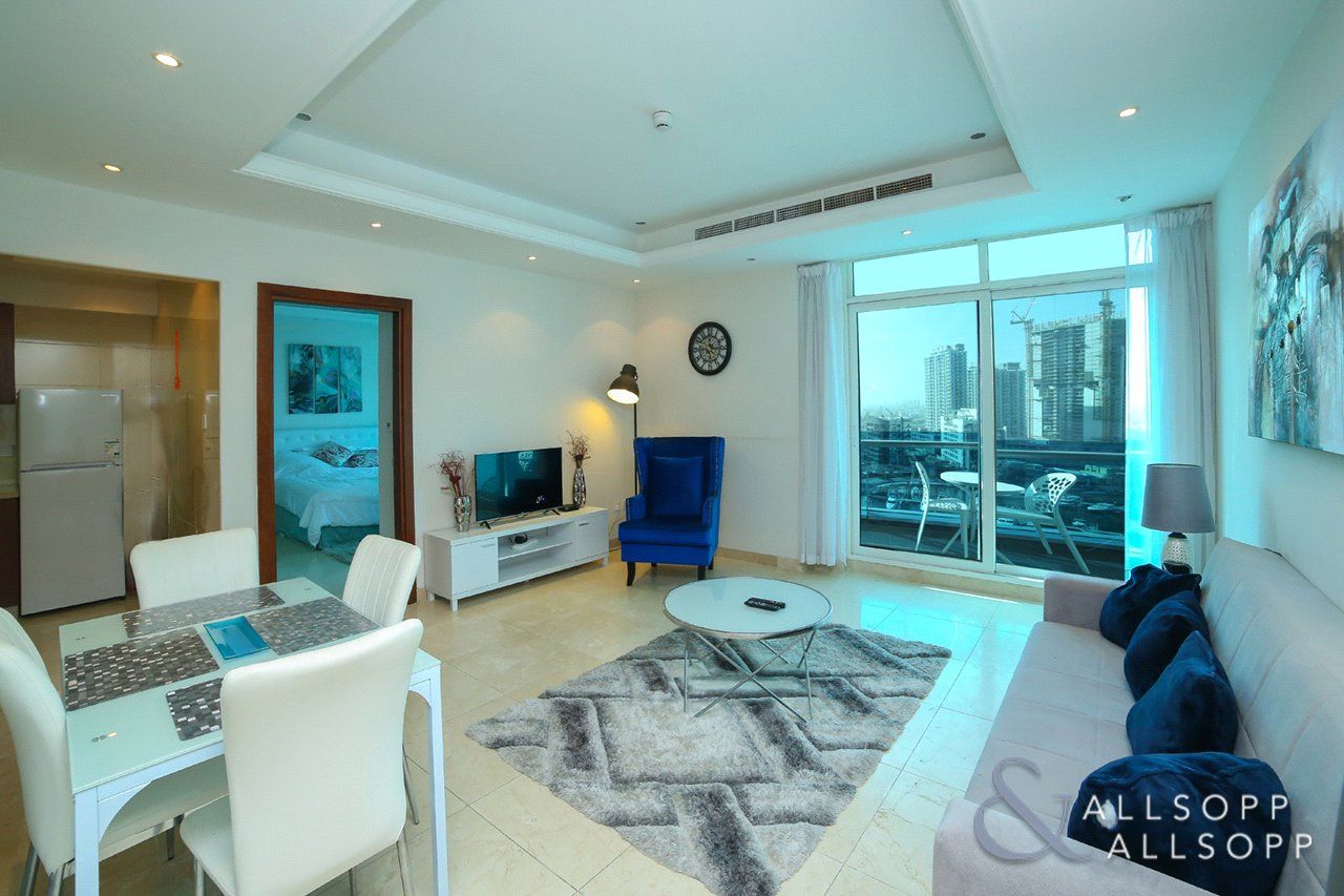 Marina View | 1 Bedroom Apartment | Vacant