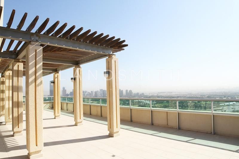 Fantastic View | Huge | 3BR Duplex Apt in Al Yass
