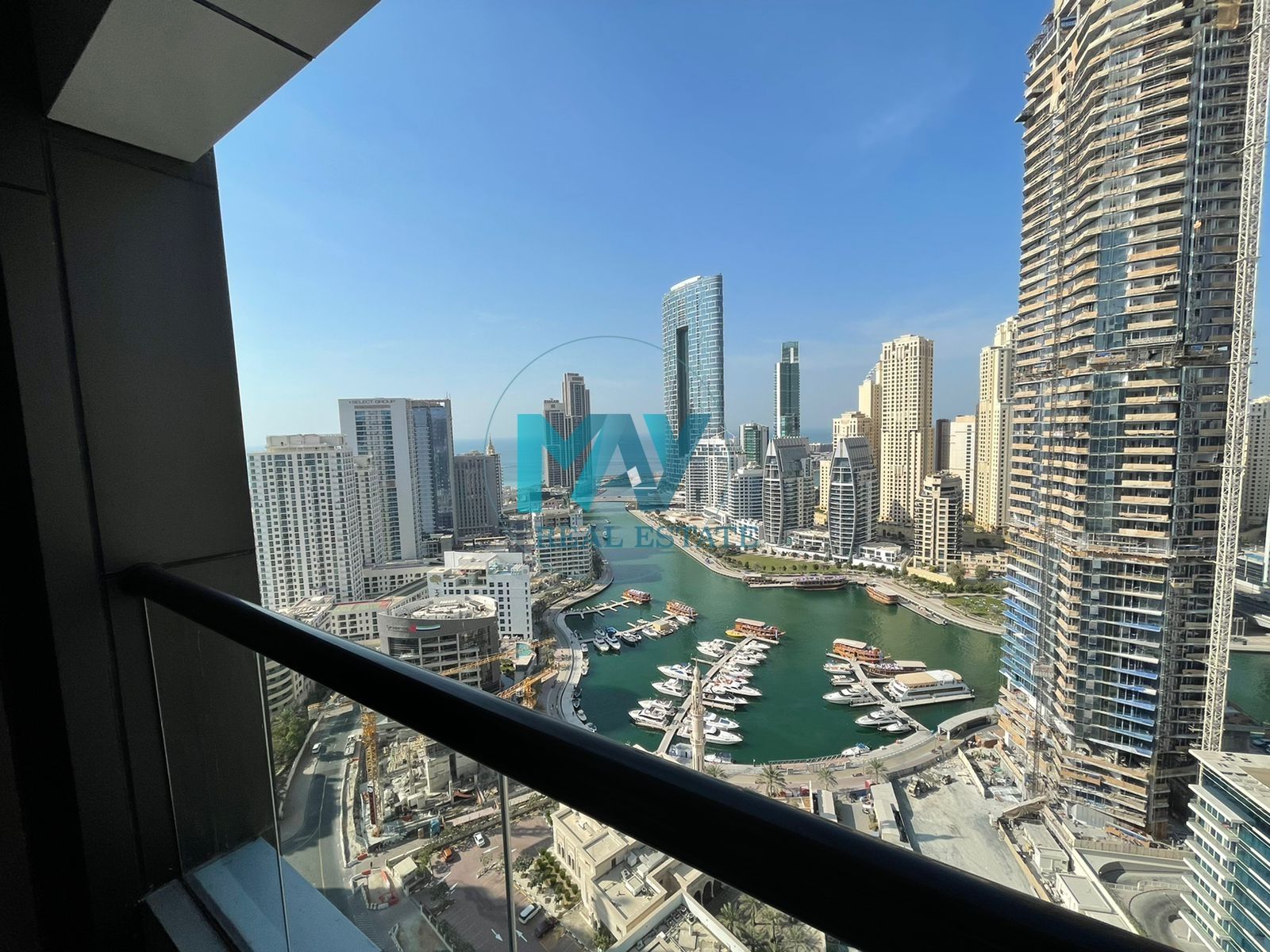 HOT RESALE HIGH FLOOR PANORAMIC, MARINA VIEW, SHEIKH ZAYED ROAD VIEW, LARGE BALCONY ESCAN MARINA TOWER , PRIME LOCATION