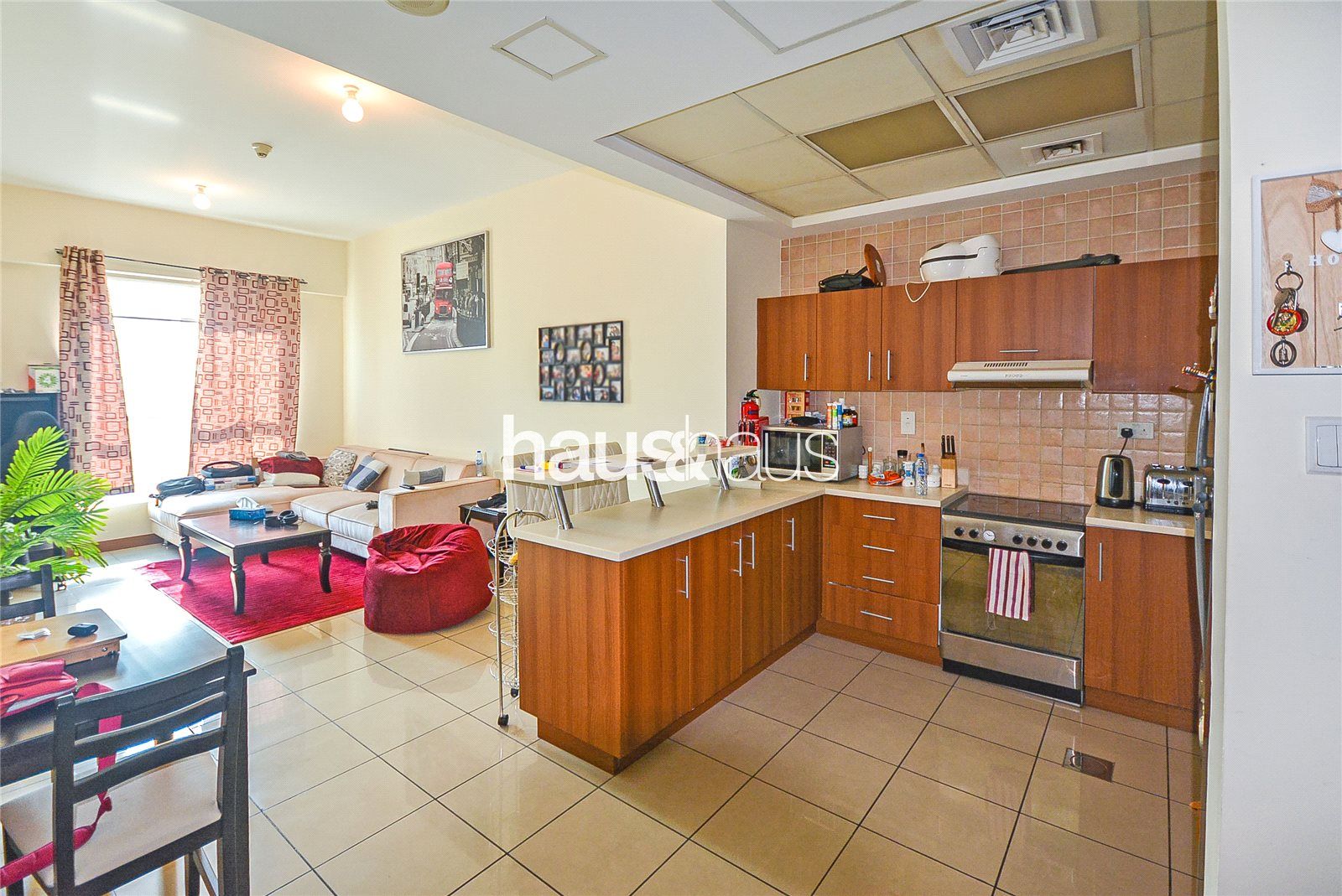 Fully Furnished | 1 Bedroom | Bright and Spacious