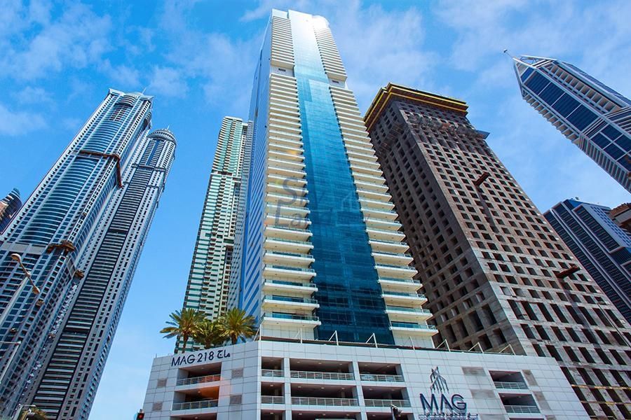 Full floor for sale in Mag 218, Dubai Marina