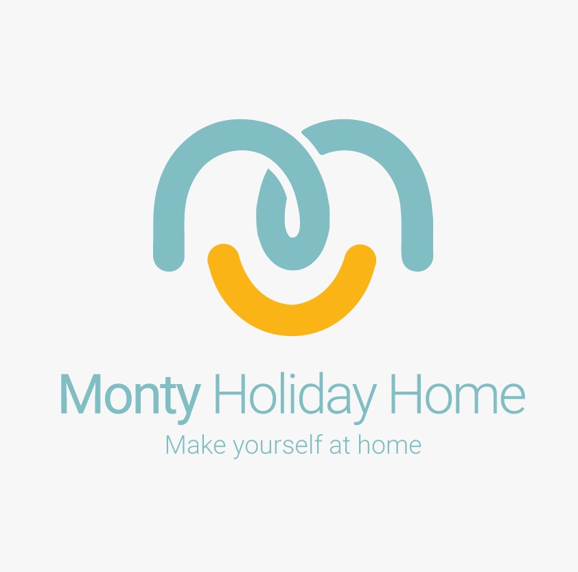 Monty Holiday Home