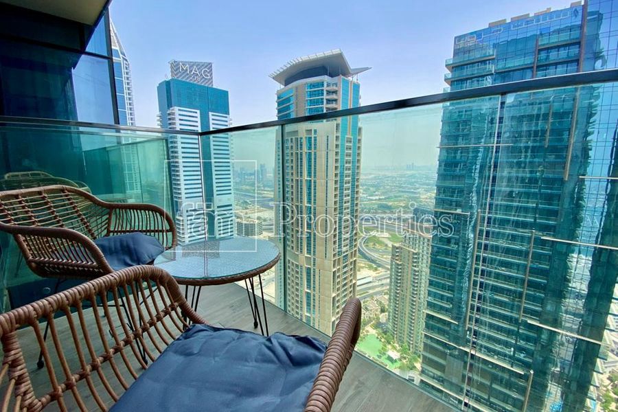 1Bedroom for sale in Jumeirah Living Marina Gate 3