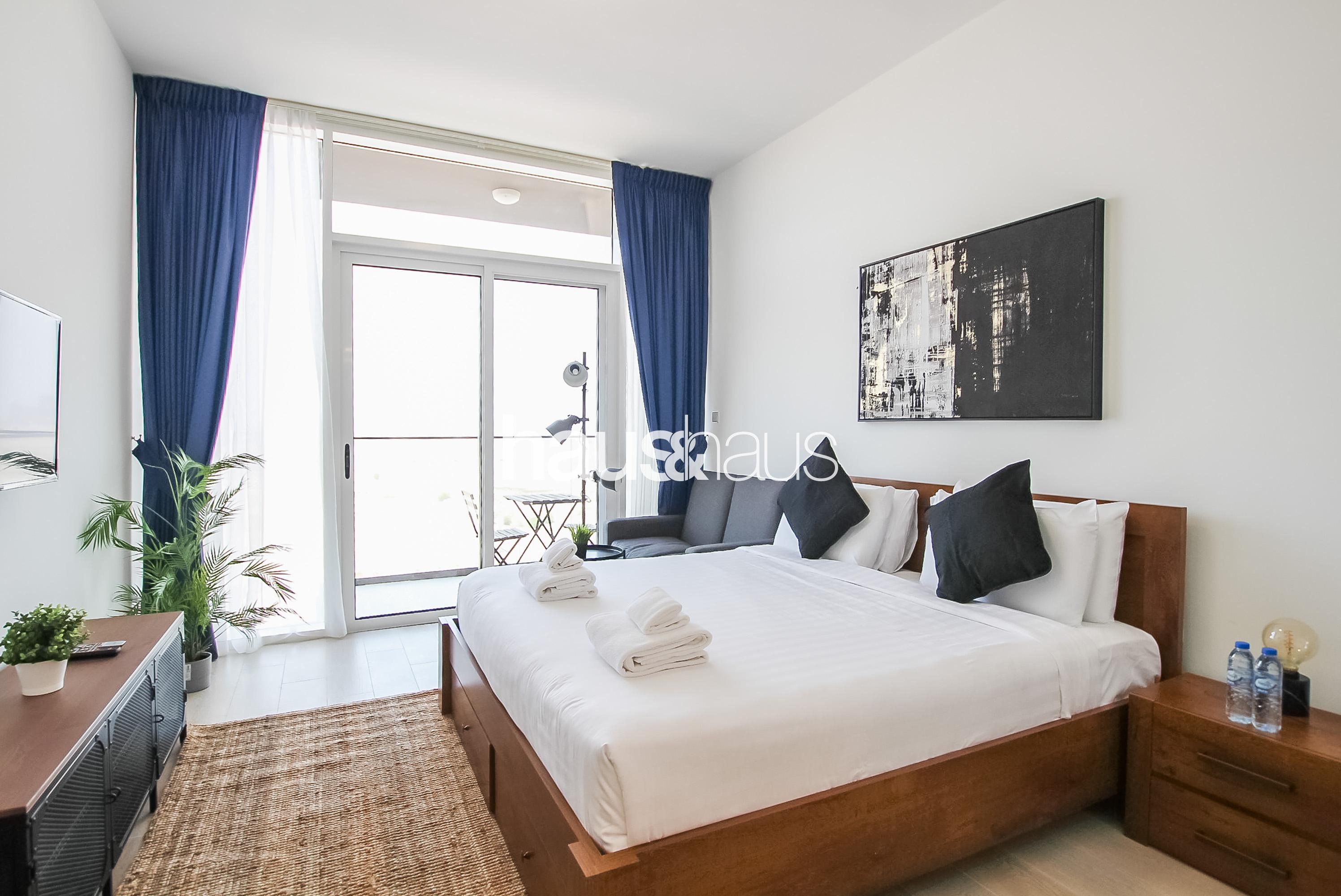 Fabulous | Homey Studio | Dubai Skyline view