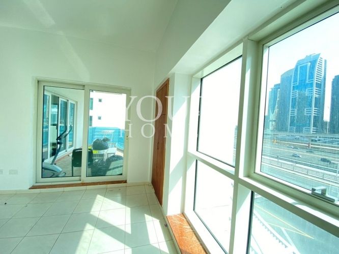 SO | Amazing SZR View 1 Bed |Closed  Kitchen