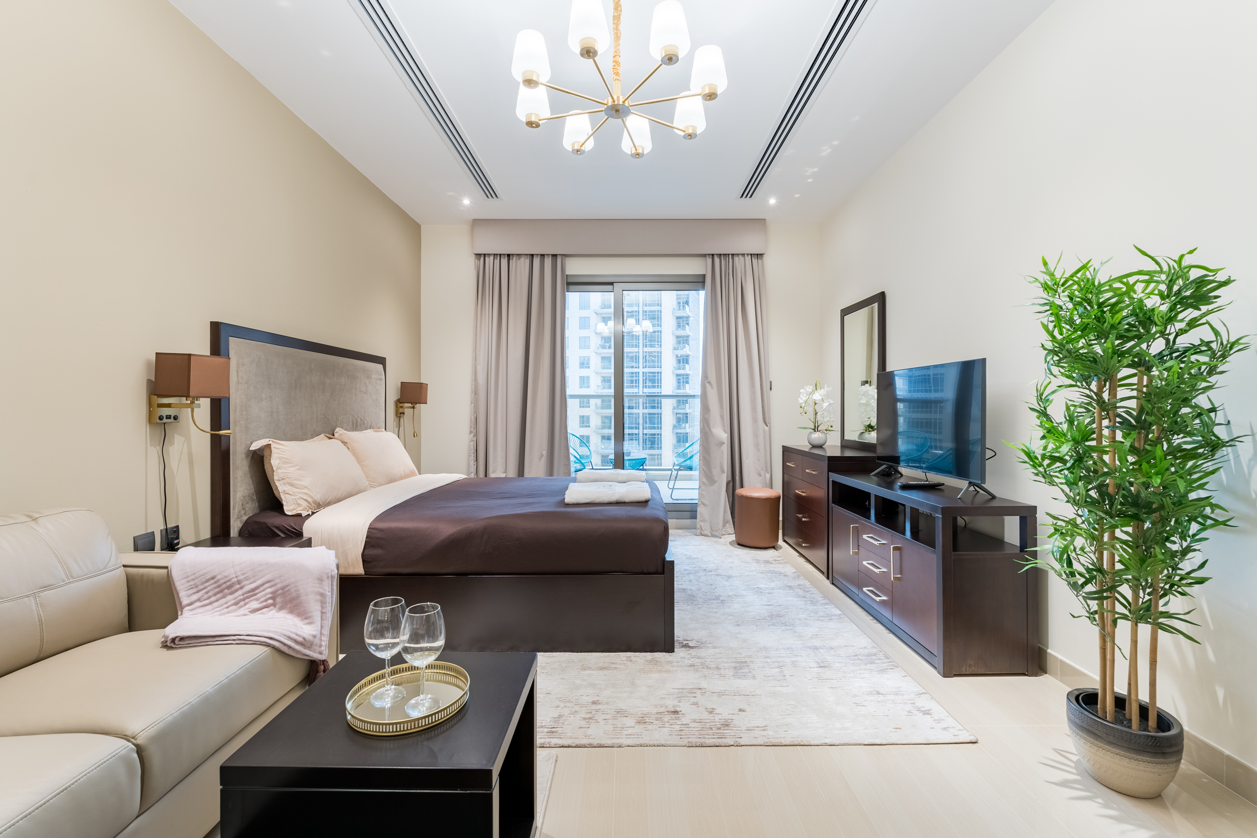 Furnished Studio in Downtown w/ Spacious Balcony