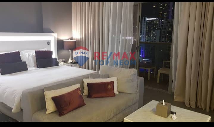 Fully Furnished  with Marina View - Investor\'s Pick