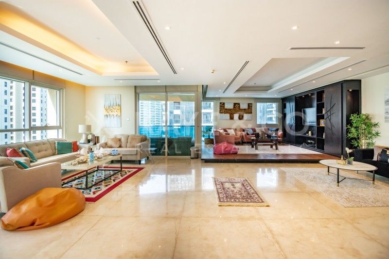 Penthouse | Marina View | Top Floor | Furnished