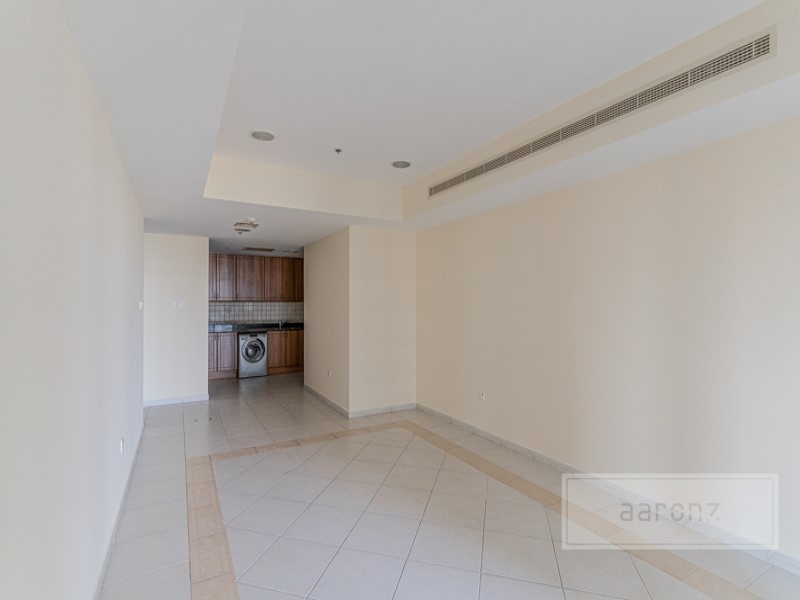 Spacious 1 Bed | Unfurnished | Low Floor