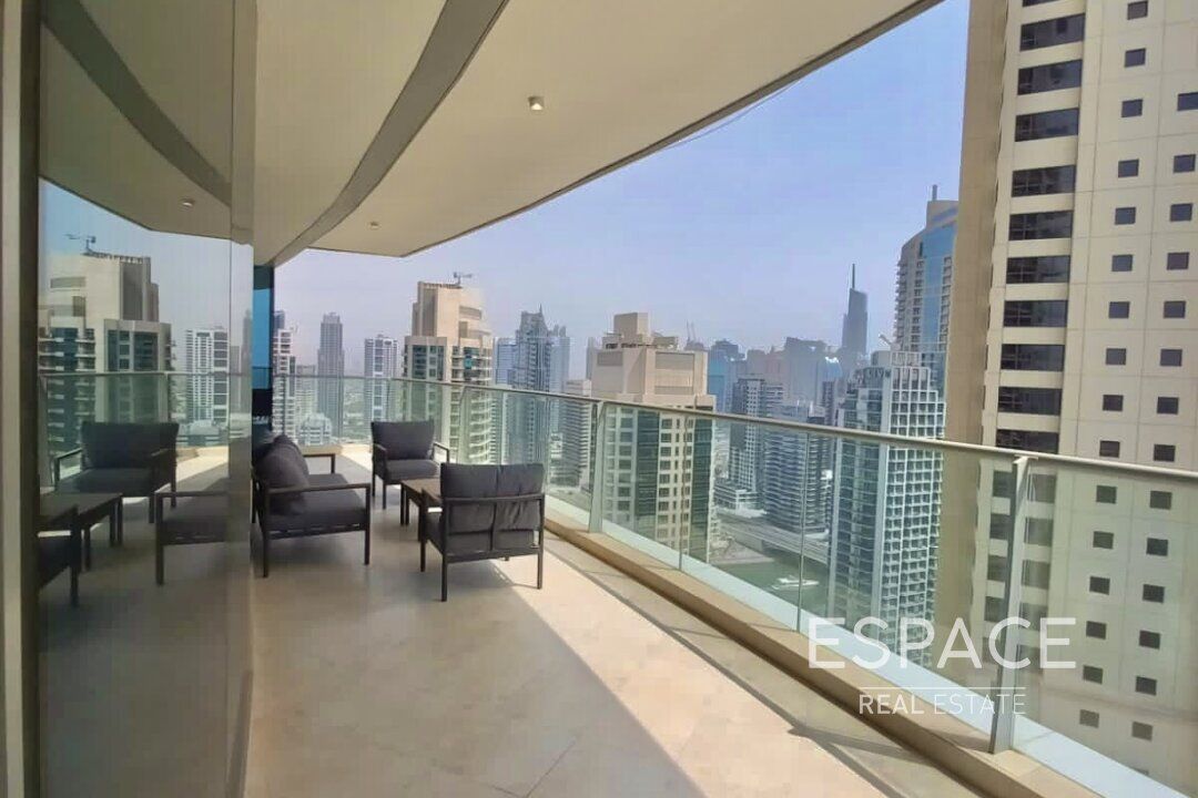 JBR Beach View | 2 Bedrooms | Furnished