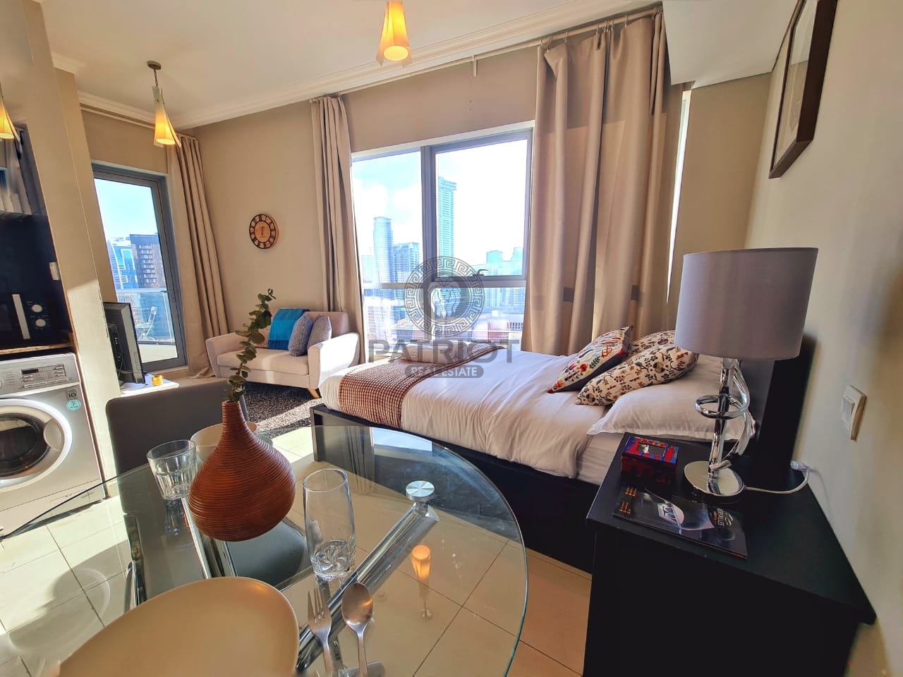 AMAZING FURNISHED STUDIO|BRIGHT UNIT|CANAL VIEW