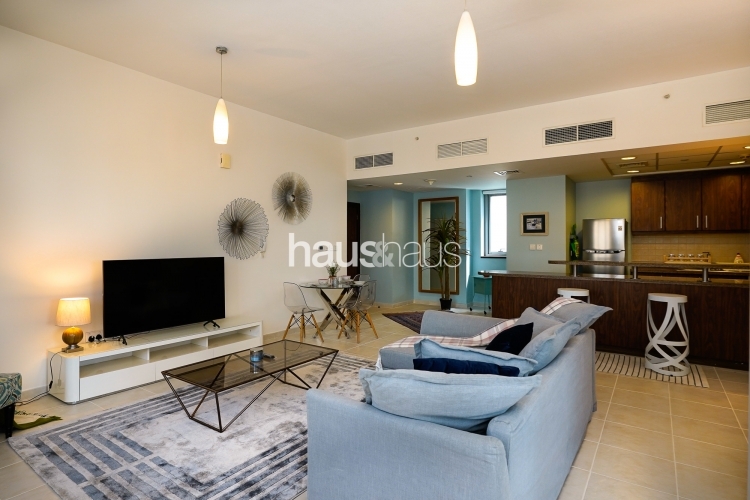 apartment card