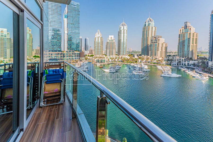 Spacious 1 BR | Full Marina View | Upgraded