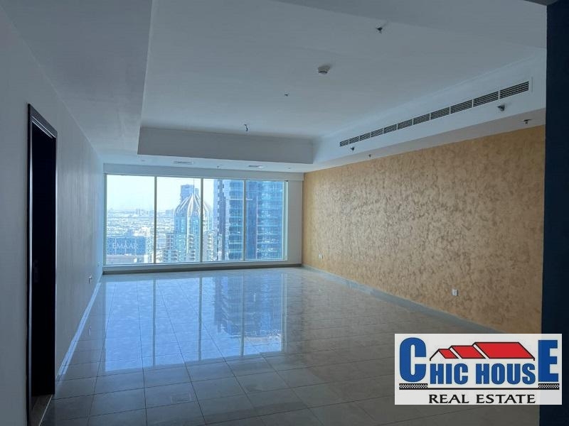 Prime Location|3BR+Maid|Emirates Crown|Marina View