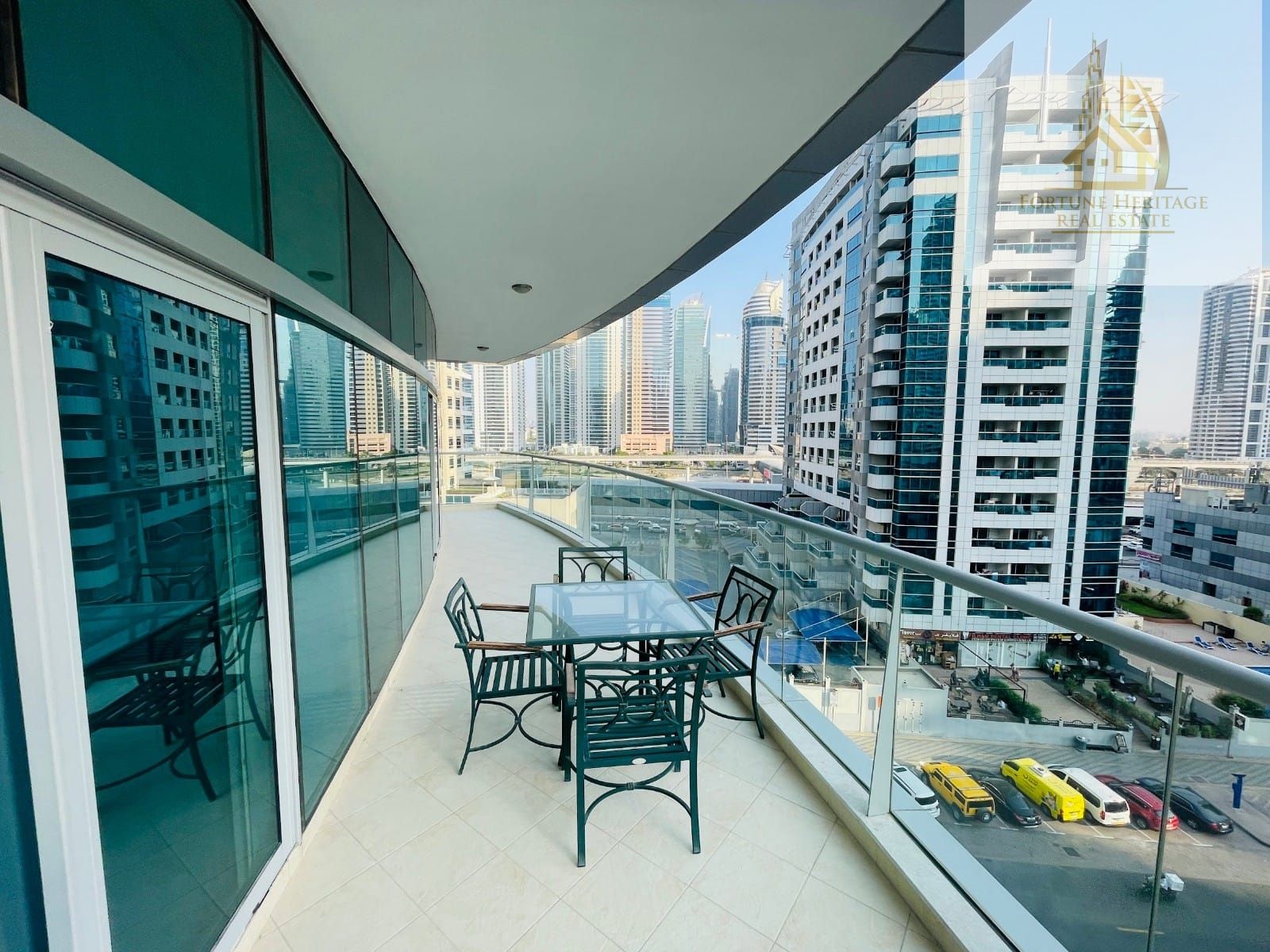 Fully furnished spacious 2BEDROOMS with maids room ready to move DUBAI MARINA