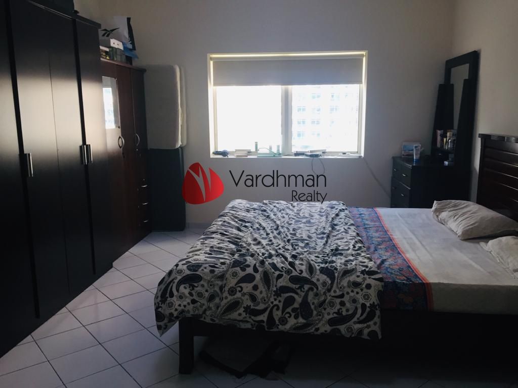 INVESTMENT DEAL - BEST LAYOUT 1BHK FOR SALE IN MARINA PEARL (DUBAI MARINA)