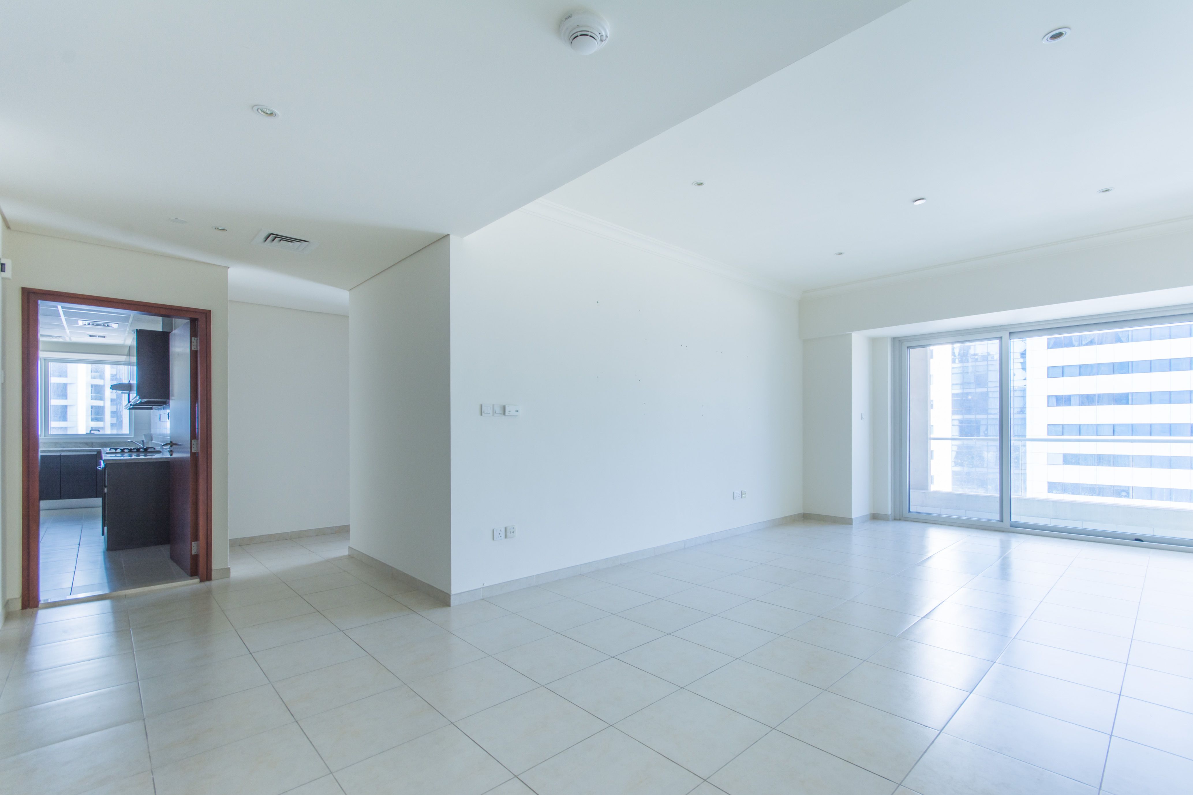 Vacant I Unfurnished I Lovely Golf Course View