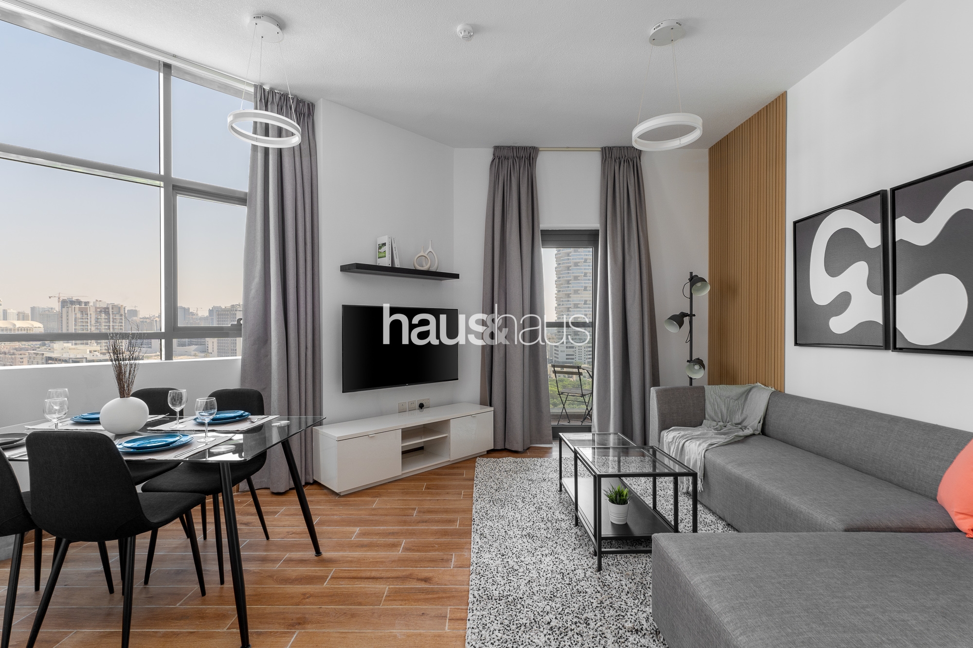 Circle View | Bright | Cosy Unit