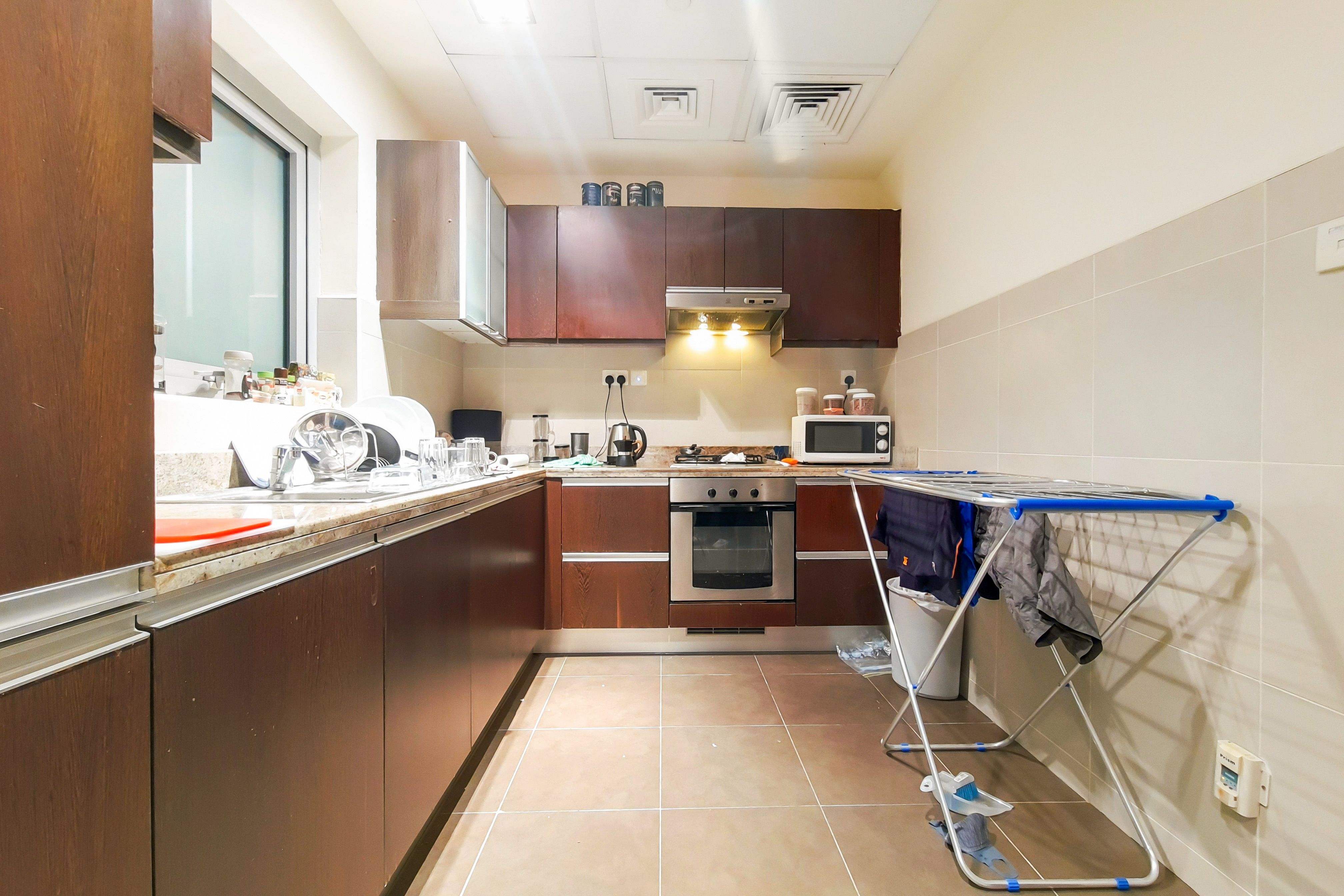 Rented | Closed Kitchen | Large layout