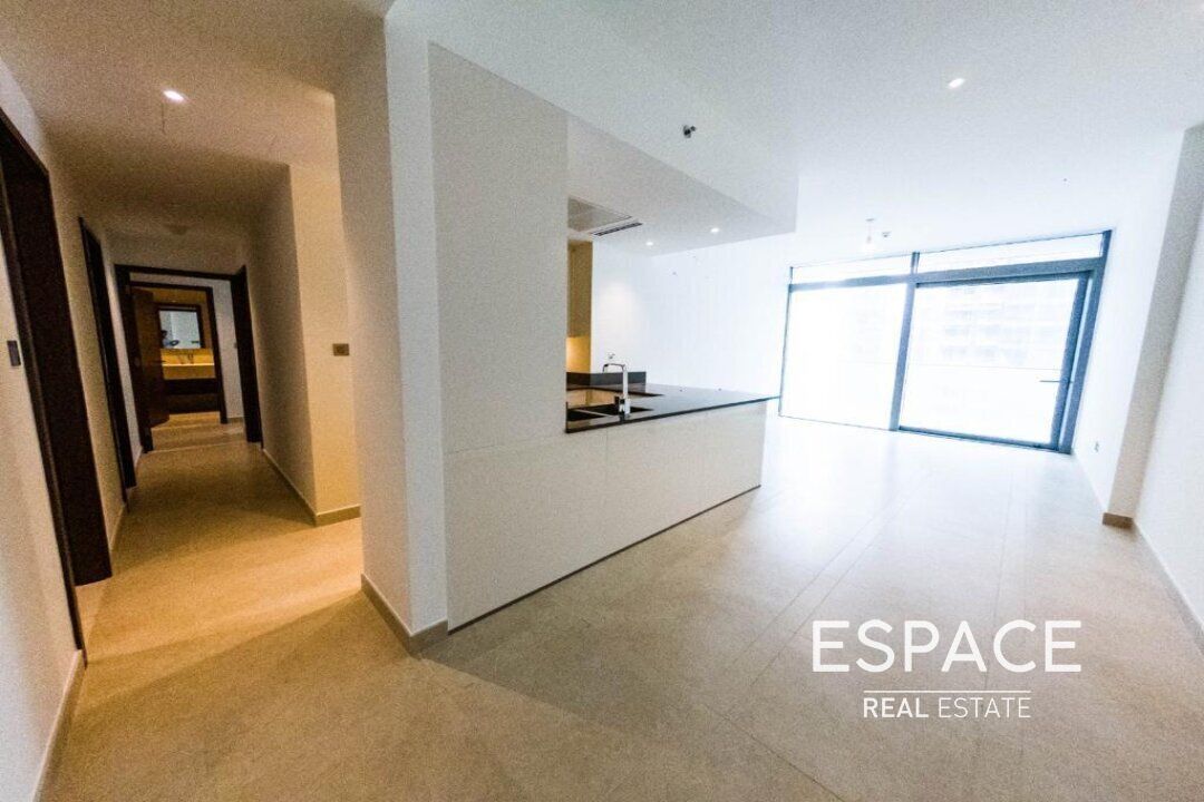 2 Bedrooms | Community View | Tenanted