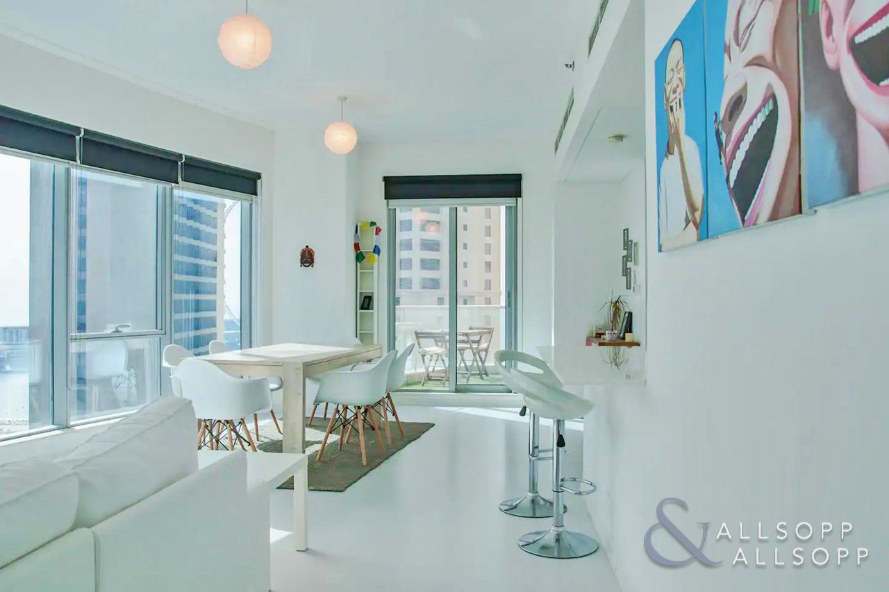Exclusive | Furnished | High Floor | Feb