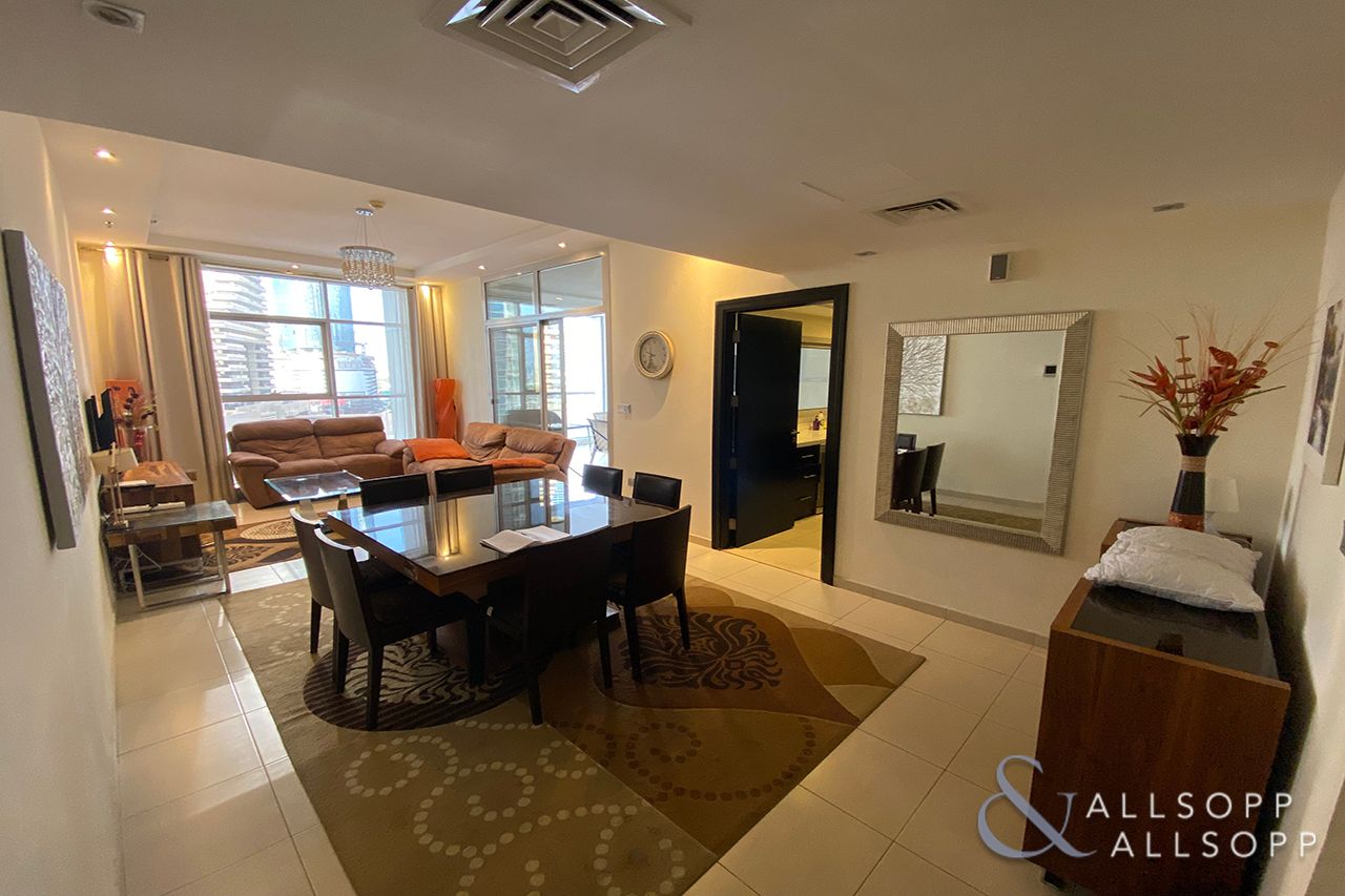 Palm views | Furnished | Available | 2 Bed
