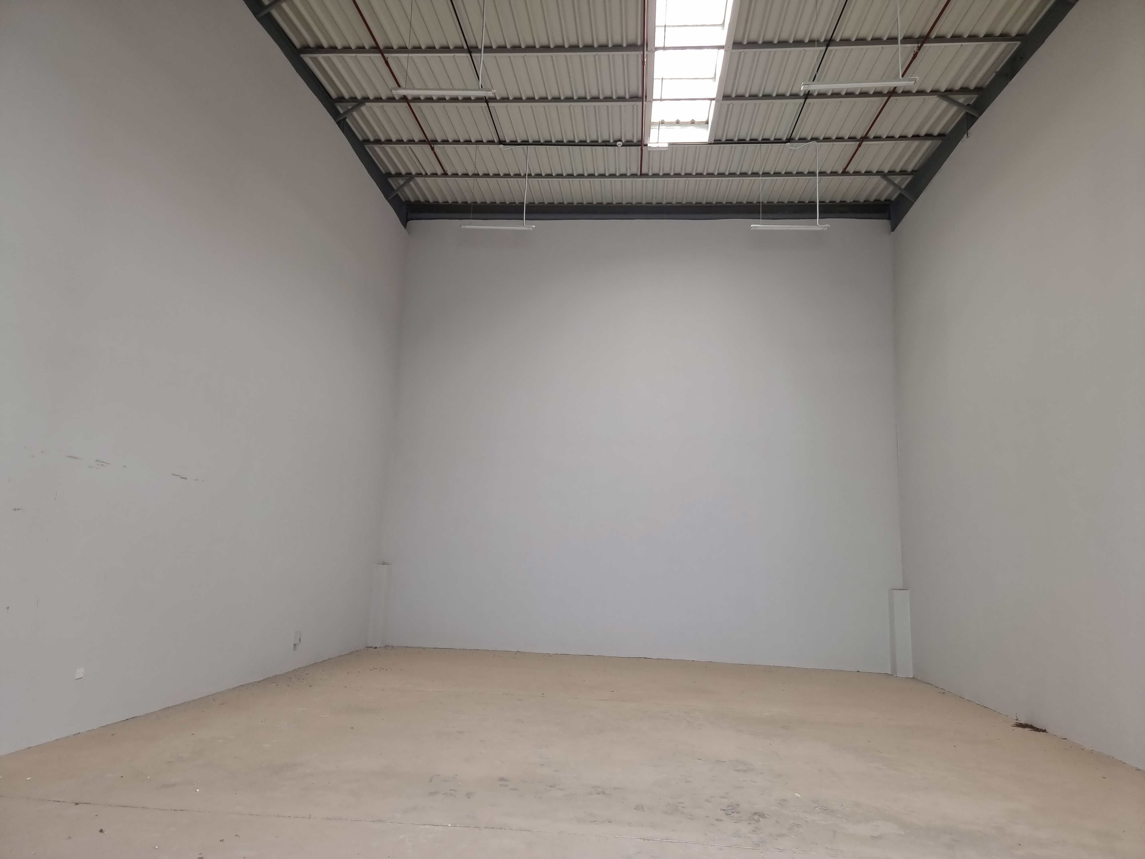 BRAND NEW 1150 SQFT WAREHOUSE MAIN ROAD 13 KVA ELECTRICITY