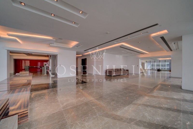 Vacant Now | Full Floor | Full Sea View | Upgraded