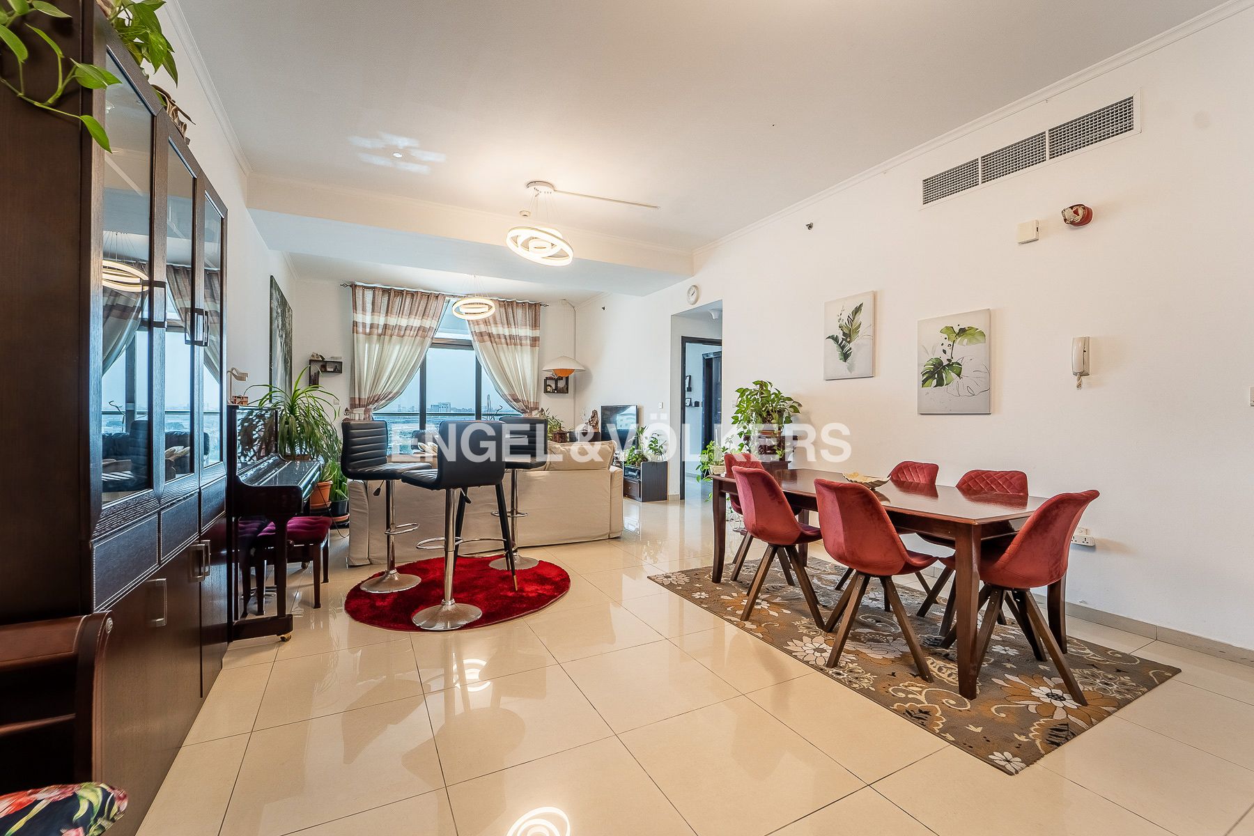 Unfurnished|Spacious Layout |Vacant on Transfer