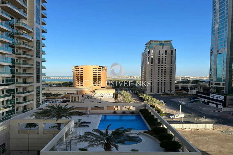 2 BR l Luxiours Furnished l Skyview Tower