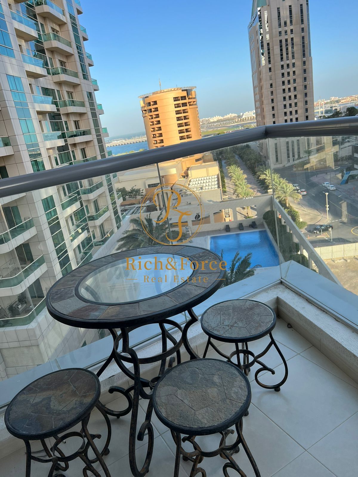 SEA VIEW 2BHK FOR RENT IN MARINA