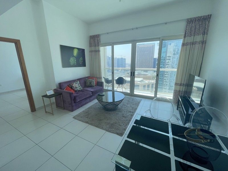 View Of The Marina | 1 Bed | High Floor