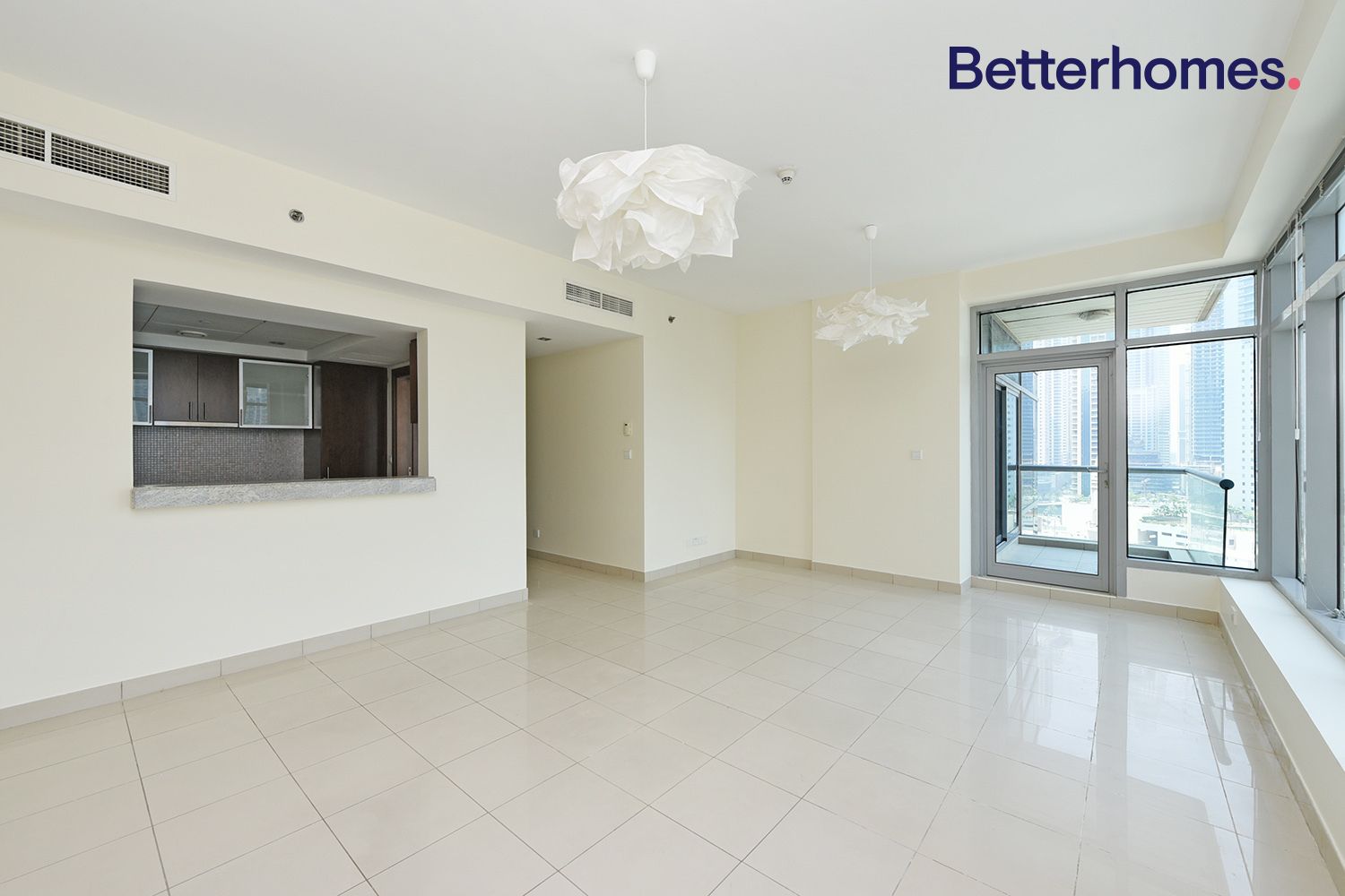 Marina  View  |  Unfurnished   |  Vacant