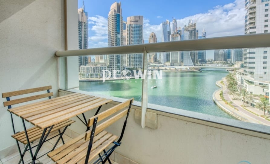Full marina view / Luxury living /Fully furniched