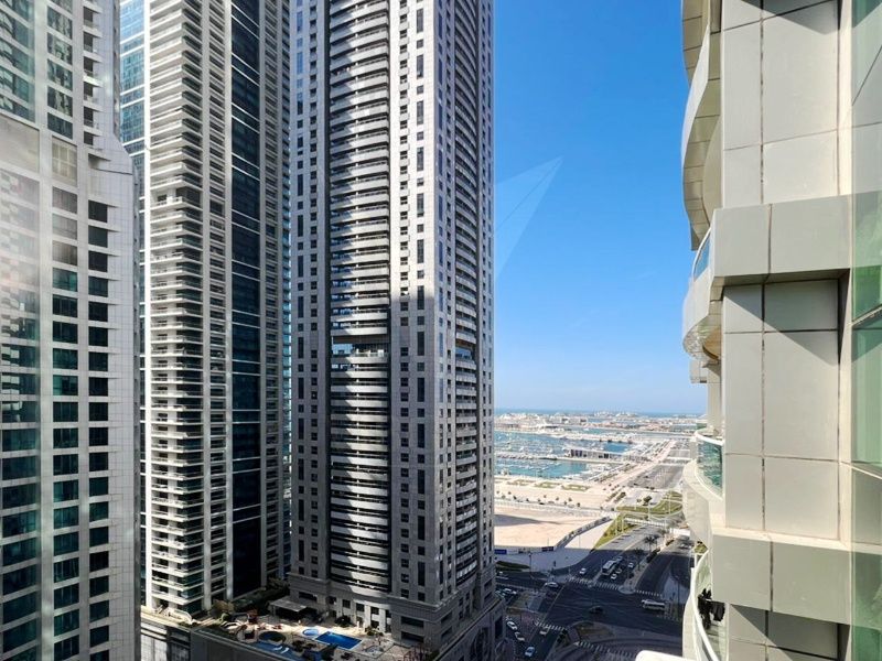 Perfect 1BR Option in Dubai Marina | Furnished and Vacant