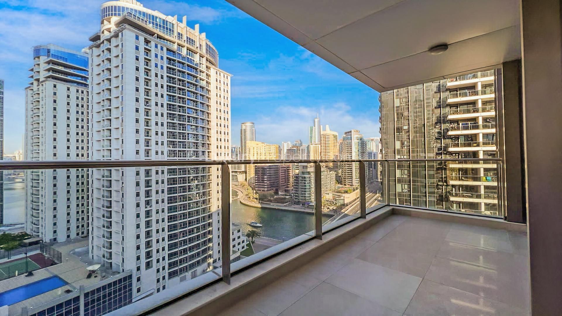 Ready to Move in | Balcony with Marina View