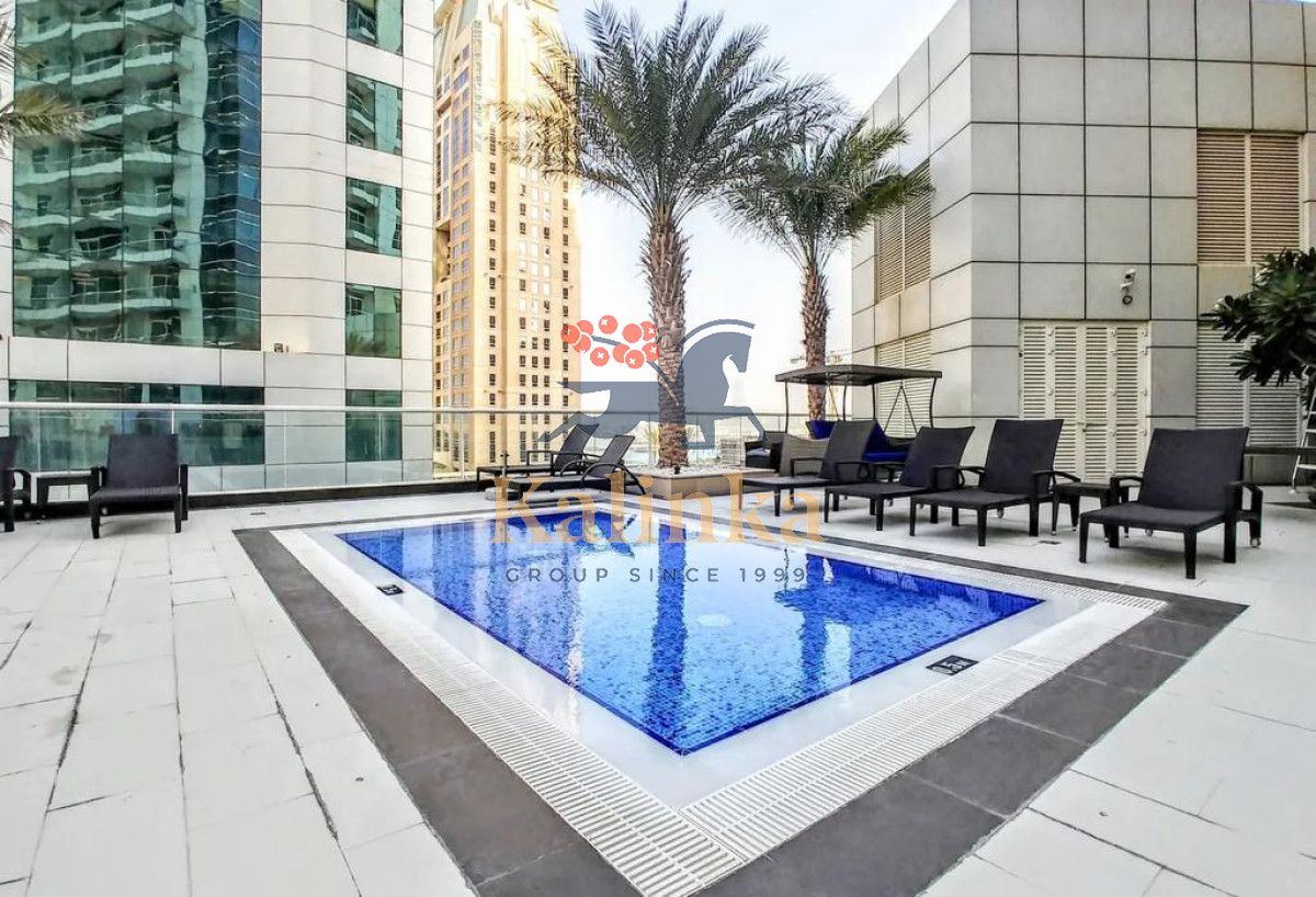 Furnished | Balcony | Mid Floor