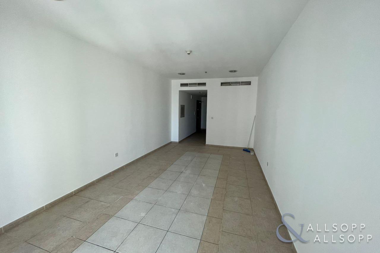 Large Terrace | Chiller Free | Marina View