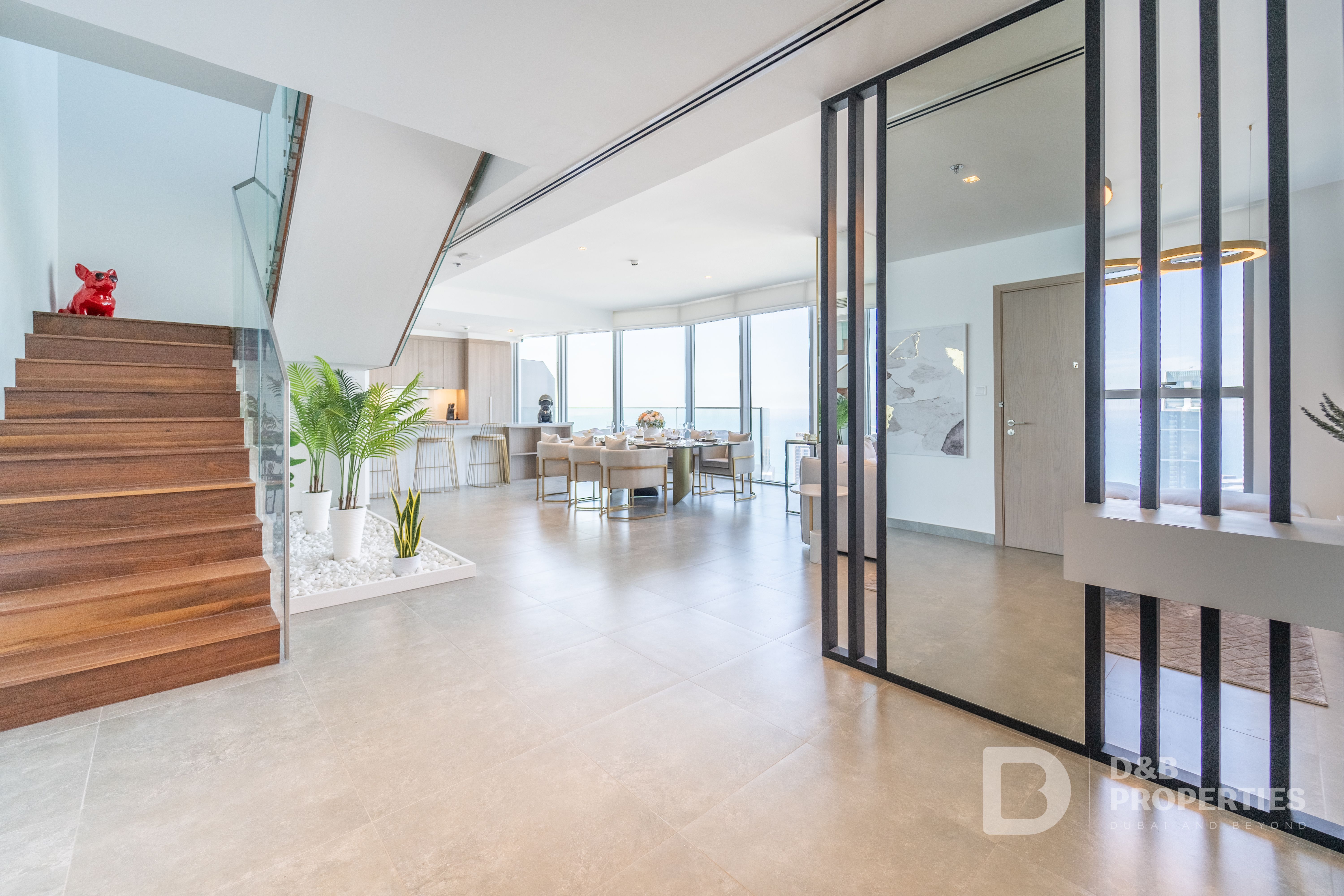 Upgraded | Furnished Penthouse | Dubai Marina