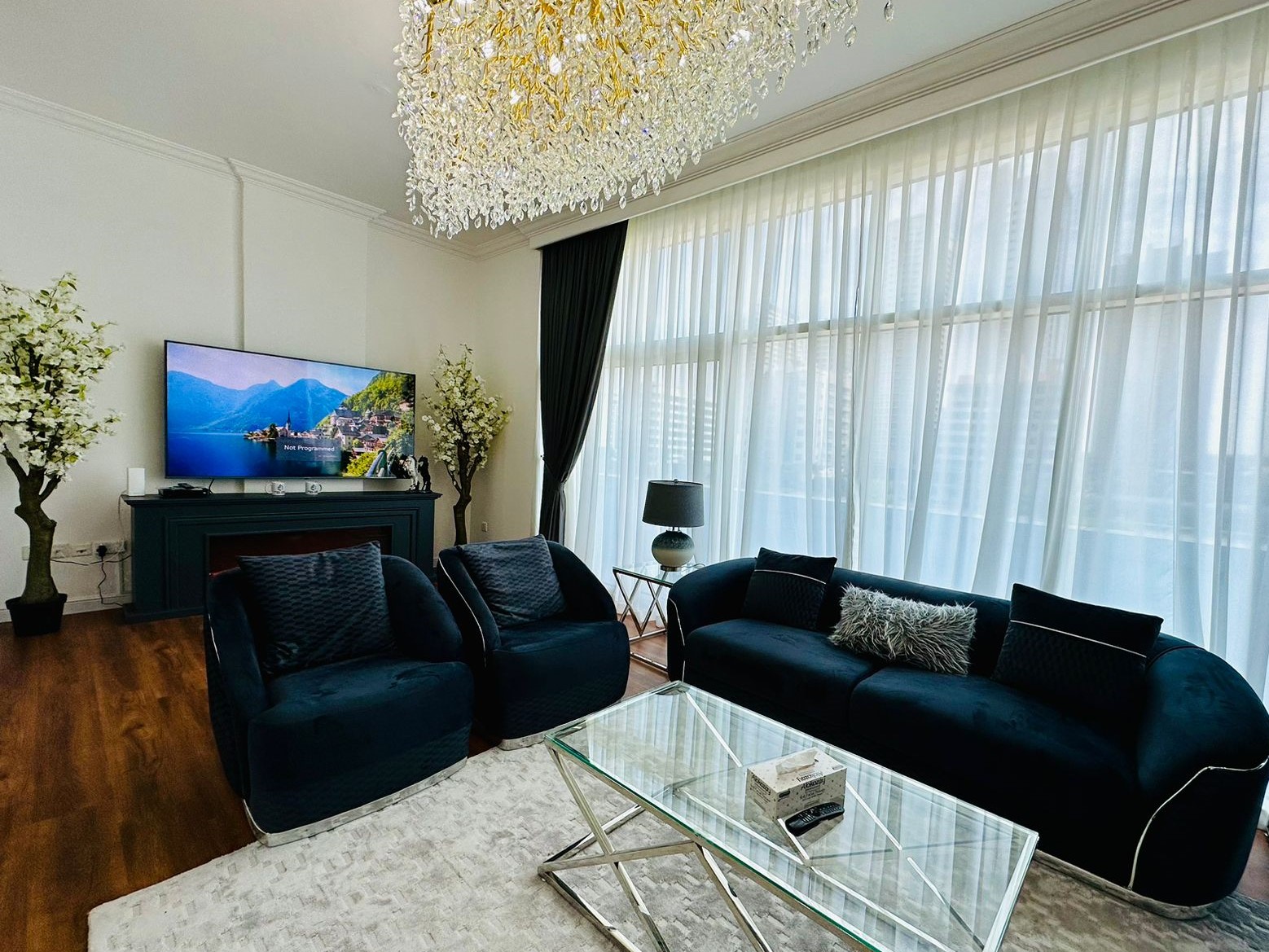 LUXURIOUS 3 BEDROOM DUPLEX | FULLY FURNISHED| RTMI