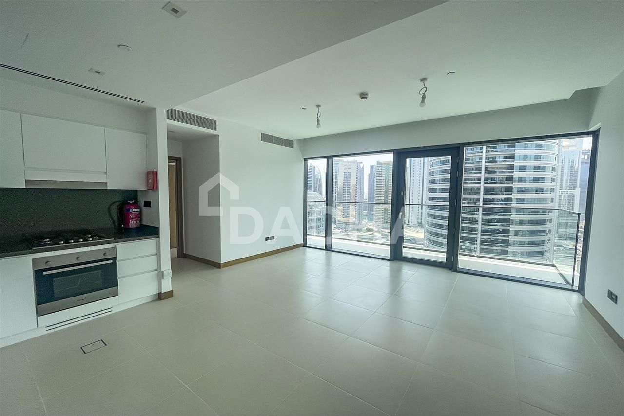 Spacious 1 Bed / JLT Skyline View / Keys with me