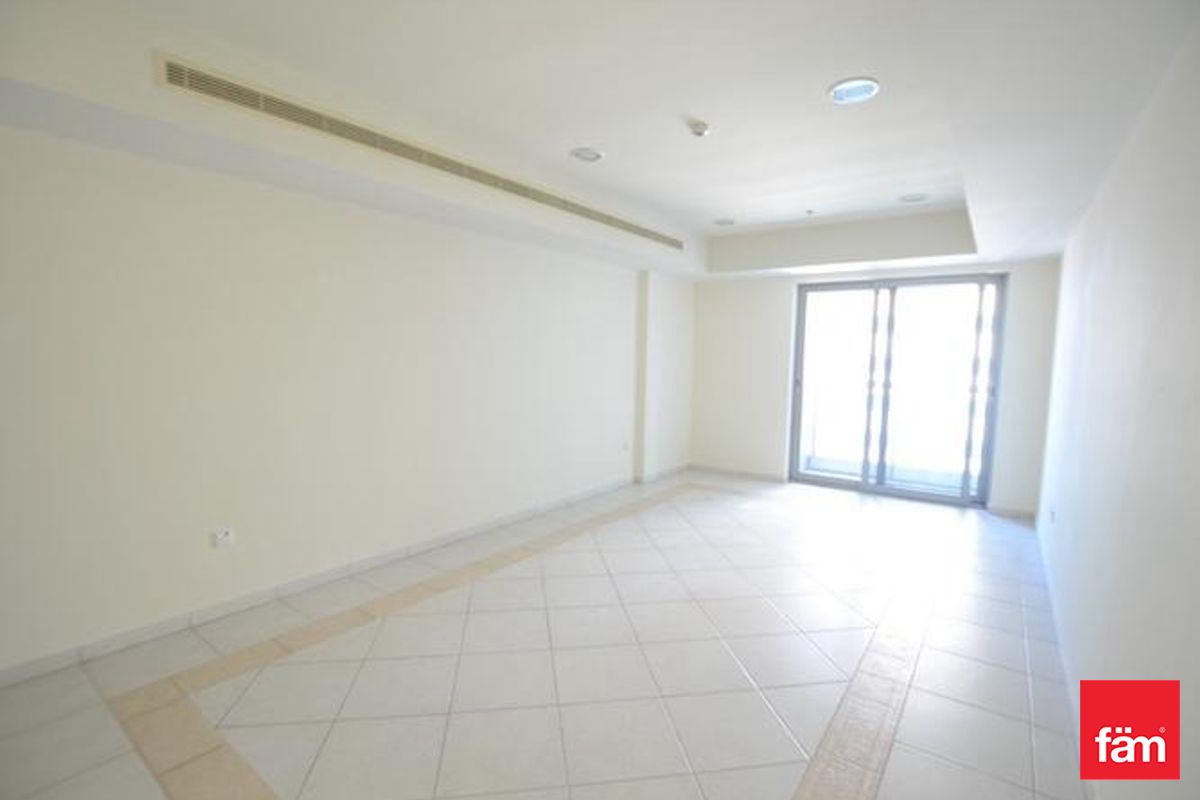 Unfurnished Apt | Ready to Move In | High Floor