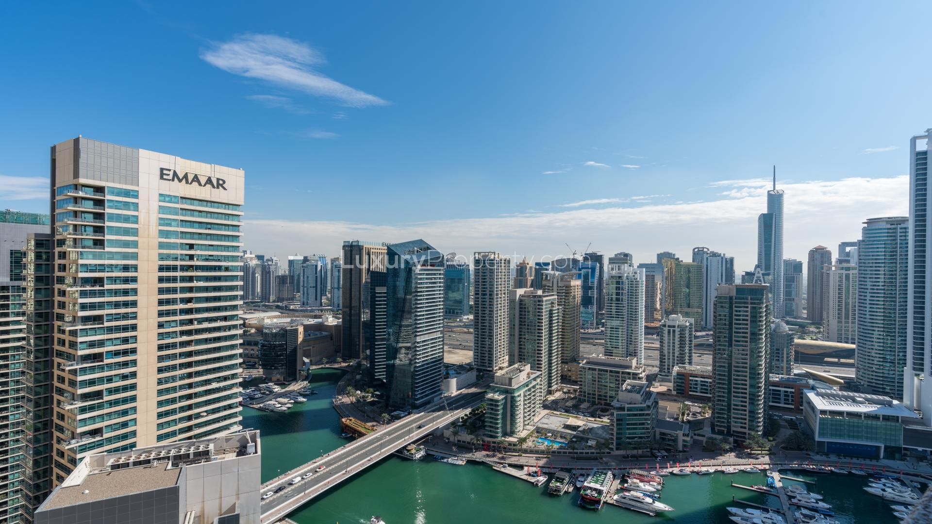 Exclusive | Vacant | Marina and Sea View