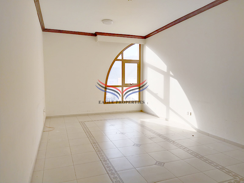 Chiller Free | Spacious Unit | Parking