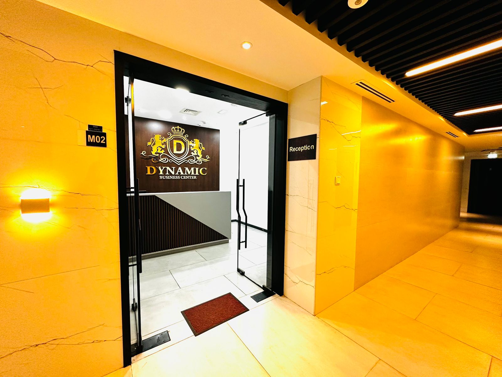 BEAUTIFUL SHARED OFFICES | AED 12,900/- NEAR METRO.